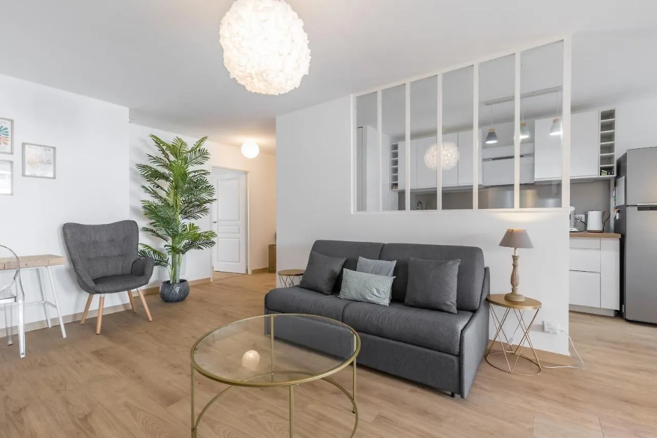 Appartamento Large 2 Bdr At Nice Port Francia